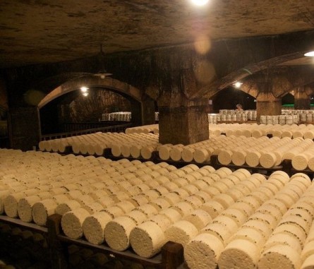 roquefort-cheese-cave